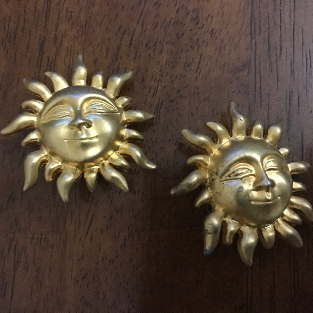 Antique sun face clip earrings